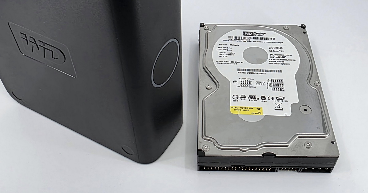 Externí disk WD a vyjmutý 3,5" disk WD Caviar SE WD1600JB s konektorem PATA