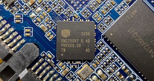 Detail řadiče Silicon Motion SM2259XT